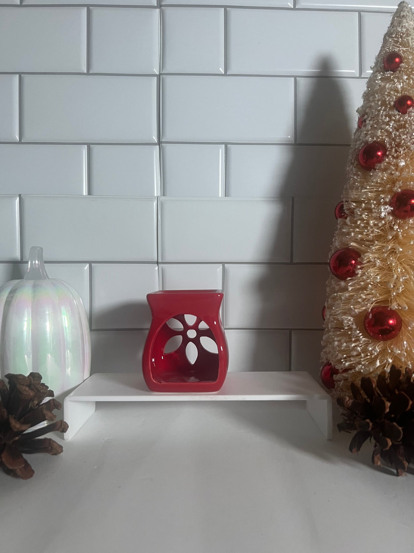 Red Wax Warmer l Included 2 tealights